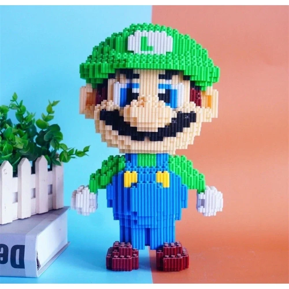 Building Block Luigi Figure‎ 4550 Pcs 8.5 Inch Tall Nintendo Mario Brother Toy